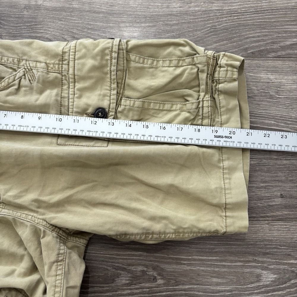 American Eagle Outfitters Mens 32 Cargo Shorts Khaki Classic Casual Utility Y2K - Picture 4 of 14